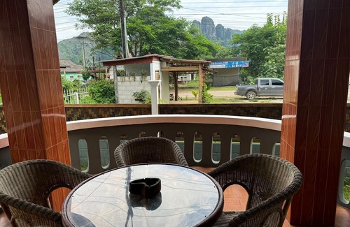 Vang Vieng Hotel | kiwi villas 2