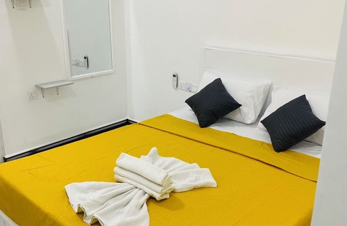 Trincomalee Hotel | Hotel Jay R