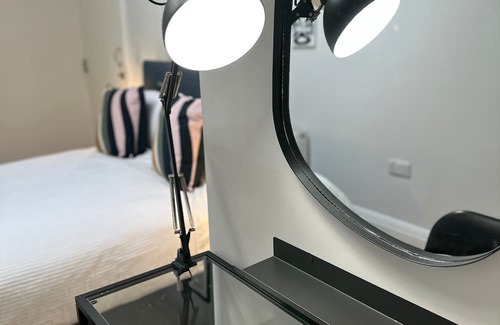 New Lodge Hotel | Ocho Homes By Eight Continents Duncairn Gardens
