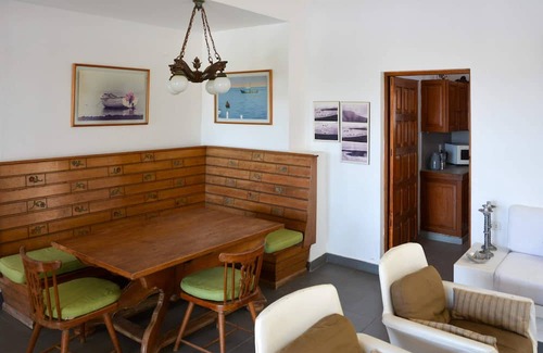 Pisco House | w Modern 5BR With Private Pool in Paracas