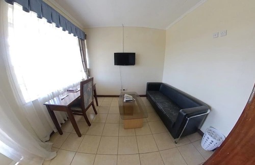 Ngelani Hotel | Machakos University Hotel