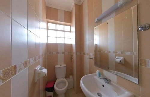 Ngelani Hotel | Machakos University Hotel