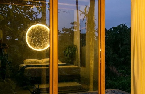 Pedro Vicente Maldonado Hotel | Bajo La Luna Suites