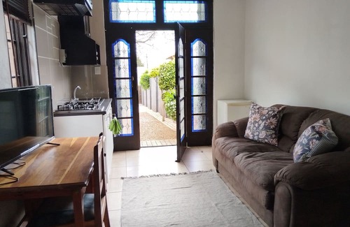 Greater Johannesburg Metropolitan Area Apartment | Charming Studio Oasis in Kensington, Johannesburg