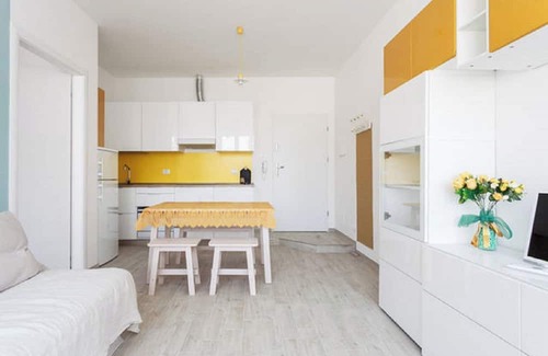 Historic Center Apartment | Riva Reno Apartment