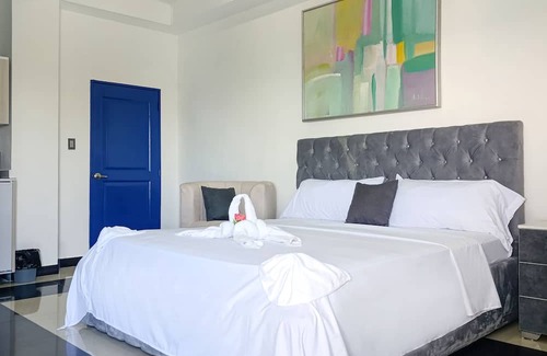 Ensanche Isabelita Apartment | Ocean View Suites Bellamar