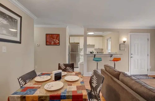 Durham Apartment | Orchid 2br 1ba At Hillside Park 2 Bedroom Apts by Quantum Suites
