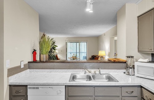 Durham Apartment | Duke Swift Double King Suites 2 Bedroom Apts by Quantum Suites