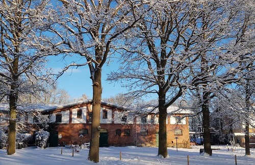Behren-Luebchin Apartment | Vacation home Duckwitz 1 - Vacation at Duckwitz Castle