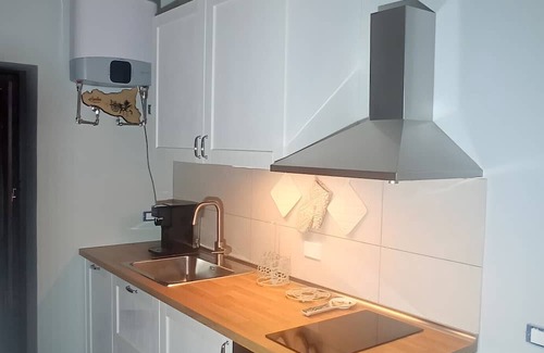 Santa Lucia Apartment | Apartment 'Borgo Sant'Antonio 14' with Sea View, Wi-Fi and Air Conditioning