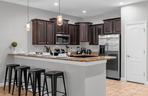 Davenport House | Upstay - 23-Guest Mansion w Pool Game Room and BBQ