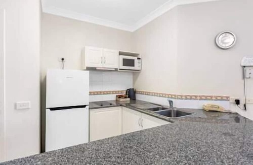Palm Cove Apartment | two bedroom beach front apartment @ Alassio Palm Cove