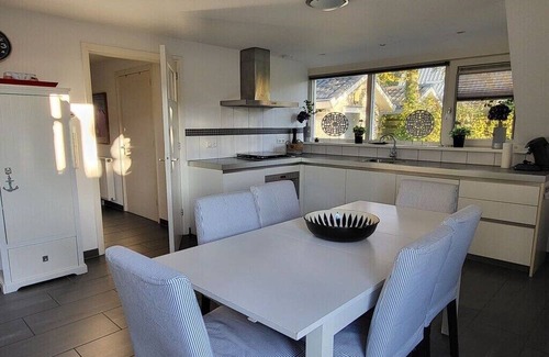 Callantsoog Boat Rental | SP 32 Comfortable holiday residence