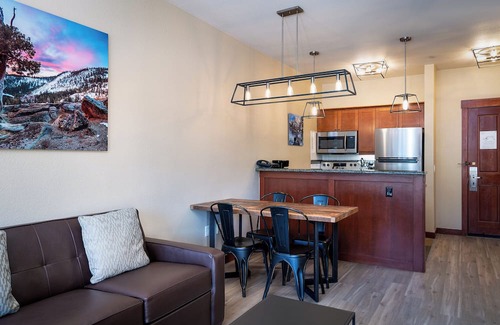 Olympic Valley Condo | Mountain Facing Ski-In/Ski-Out Top Floor 1 Bedroom Condo