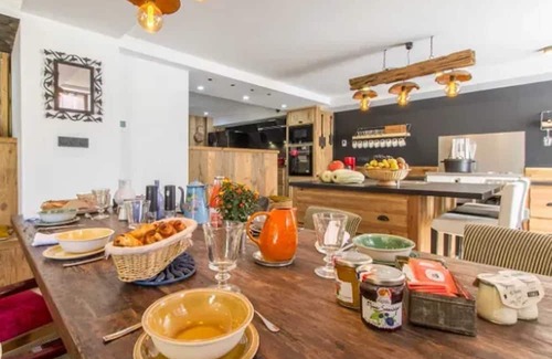 Saint-Gervais-les-Bains Apartment | Homerez - Apt. in Saint-Gervais