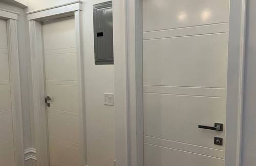 Queens House | Charming 1-Bedroom with AC, WiFi in Queens close to JFK and LaGuardia Airport