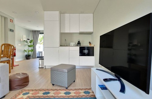 Machico Apartment | Casa D'Além I by LovelyStay