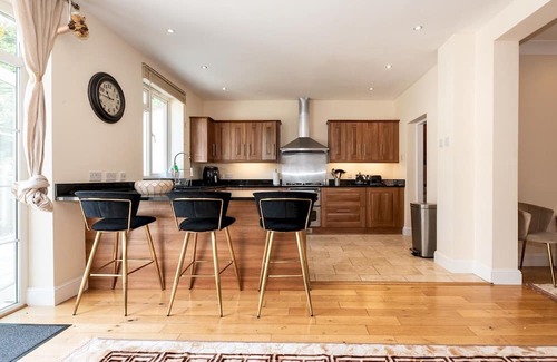 Coombe Vale House | Spacious serenity - large family home near city | Pass The Keys