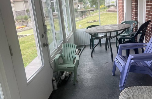 North Webster Cottage | North Webster, IN lake front on all sports Webster Lake.