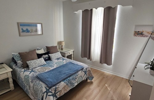 Venice Groves Condo | VENICE GETAWAY!