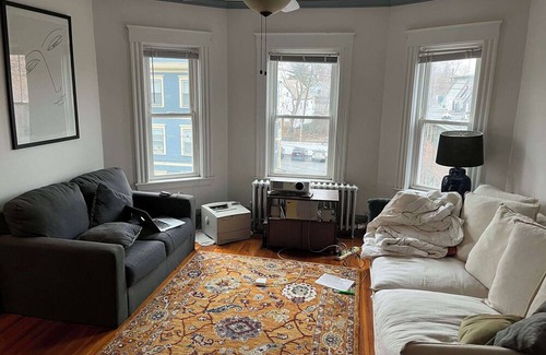 North Cambridge Apartment | 1-bedroom apartment with AC and WiFi in pleasant Cambridge