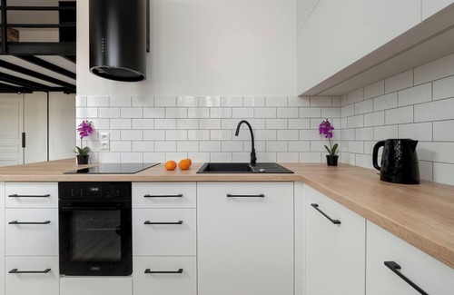 Srodmiescie Apartment | Cozy Studio in Łódź by Renters
