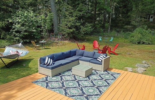 Shohola Cabin | CHARMING A-FRAME CABIN BY THE LAKE w/FULL AMENITIES, PET/FAMILY FRIENDLY!