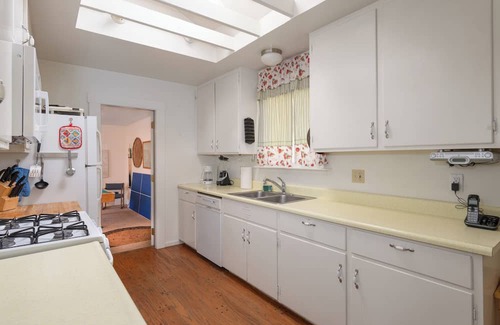Mariposa House | "New" Jersey Meadows - Escape it All! 3BD +EV