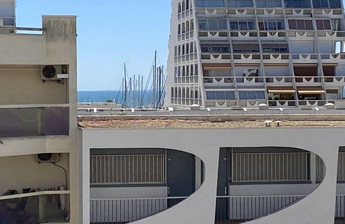 La Grande-Motte Apartment | Joli 3 Couchages, Cocooning, Clim, Wifi, Terrace, Port /Beach at 50 m.