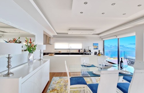 Gaula House | Azure Serenity by LovelyStay
