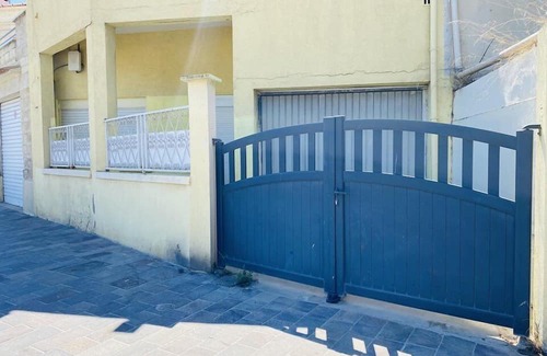 Le Grau-Du-Roi House | Pépite, Hyper Centre ville, Rive Gauche, 8 Couchages, Terrasse, Garage, Plage Commerce 50 m.