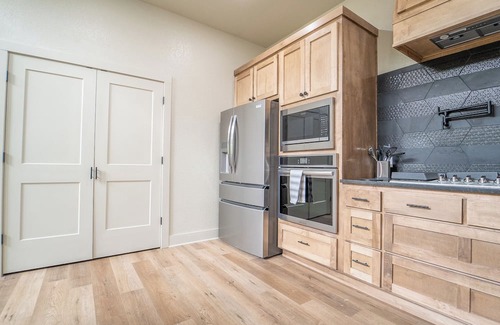 Rogers House | Cozy Lakefront Home on Beaver Lake, Rogers AR: "AR Halliday"nBRAND NEW HOME!