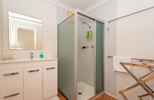 Long Beach House | Ocean View Long Beach -Pet friendly!