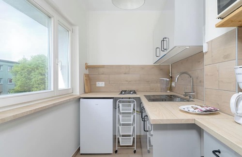 Grunwald Apartment | Bukowska Biurko & Smarttv by Renters