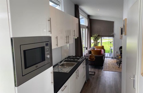 Lathum Ski Chalet | Chalet in Gelderland With Spacious Garden