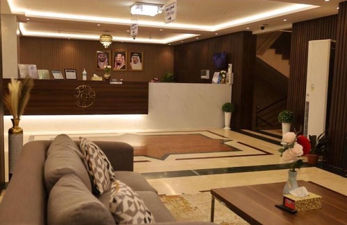 Sari Street Apartment | Gold Palace hotel