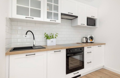 Darlowko Apartment | Bright Studio in Darlowo by Renters