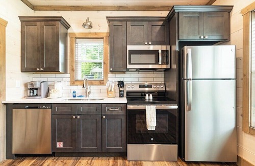 Pigeon Forge Cabin | 5 Minutes From Dollywood/In DwTn Pigeon Forge