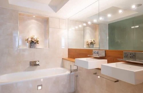 Royal Borough of Kensington and Chelsea Apartment | Luxurious terrace penthouse in Kensington
