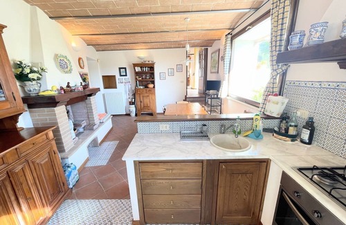 Spoleto House | Live on a a country park with all facilities An aristocratic venue Sleeps 10