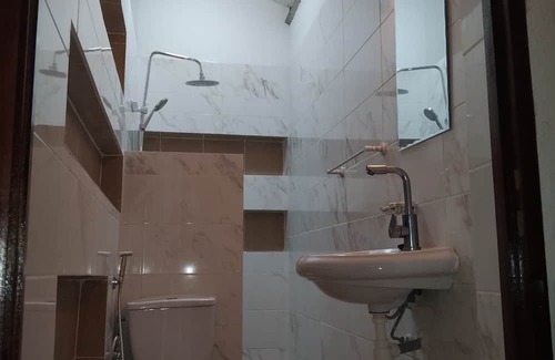 Cocody Apartment | Great 1 bedroom apartment, services included, with pool and garden