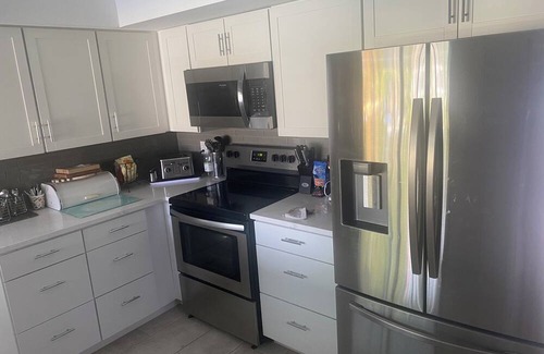 Lochmoor Waterway Estates House | Shan-gri-La "south" n