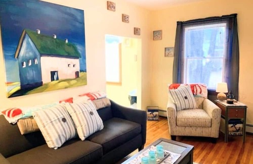 Corea Apartment | Porchside-Waterview Retreat!