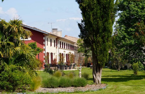 Gauriaguet House | Guest House 'Chambre D'hôtes Ambre' with Shared Pool, Wi-Fi and Air Conditioning