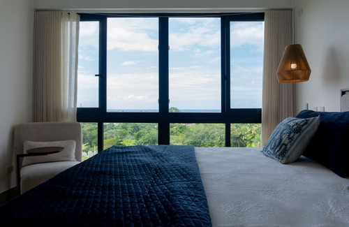 La Ceiba Apartment | 2 BR Ocean View apt at Playa Bonita Just 2 Minutes Away From the Beach