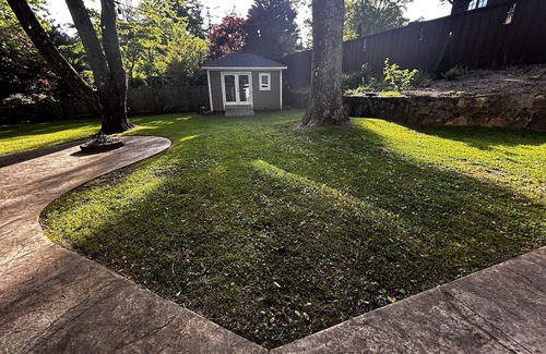 Laurel Park House | Century Home in Laurel Park. Walk to Ecusta Trail, Coffee Shop & Waterfalls