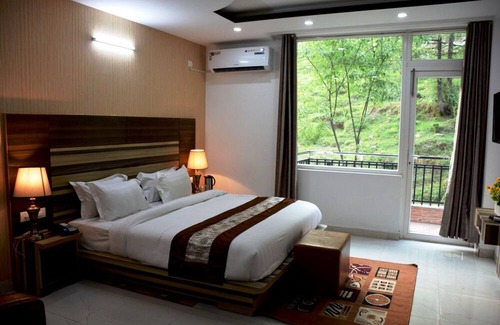 McLeod Ganj Hotel | Goroomgo Shiva Sanctuary Himachal