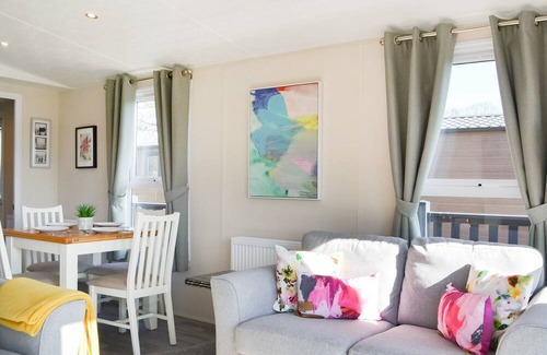Bridlington Cottage | 2 bedroom accommodation in Carnaby, near Bridlington