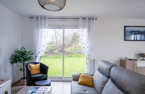 Ploudalmezeau House | Beautiful private villa for 6 people with WIFI, TV, terrace, pets allowed and parking