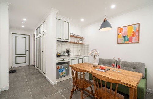 Old Quarter Apartment | SUZEY Residence
